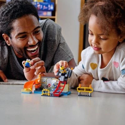 LEGO® Minions 75546 Minions In Grus Labor 4 LEGO® Minions 75546 Minions In Grus Labor – Bild 2