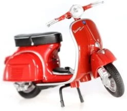 Maisto Modellroller Vespa GTR 1968 (Maßstab 1:18)