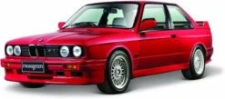 Bburago Modellauto BMW 3 Series M3 1988 (rot, Maßstab 1:24)