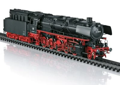 Märklin H0 39884 Güterzug-Dampflok BR 043 Öl D 3 Märklin H0 39884 Güterzug-Dampflok BR 043 Öl D