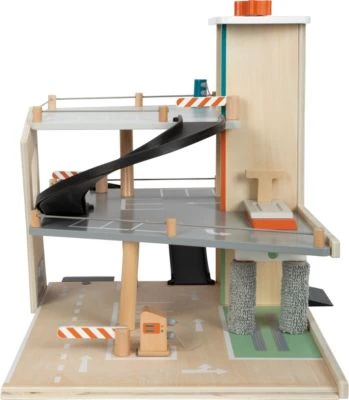 Small Foot Parkhaus Rallye 5 Small Foot Parkhaus Rallye – Bild 3