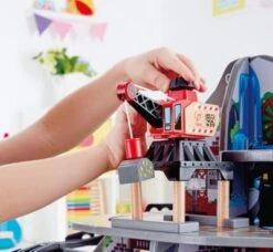 HAPE Riesige Bergmine -Spielzeug Rabatte Geschäft 5625144 04